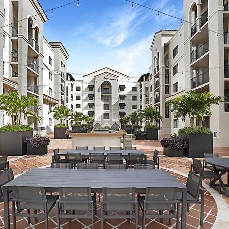 Dharma Home Suites Coral Gables At Gables Grand Plaza Miami Luaran gambar
