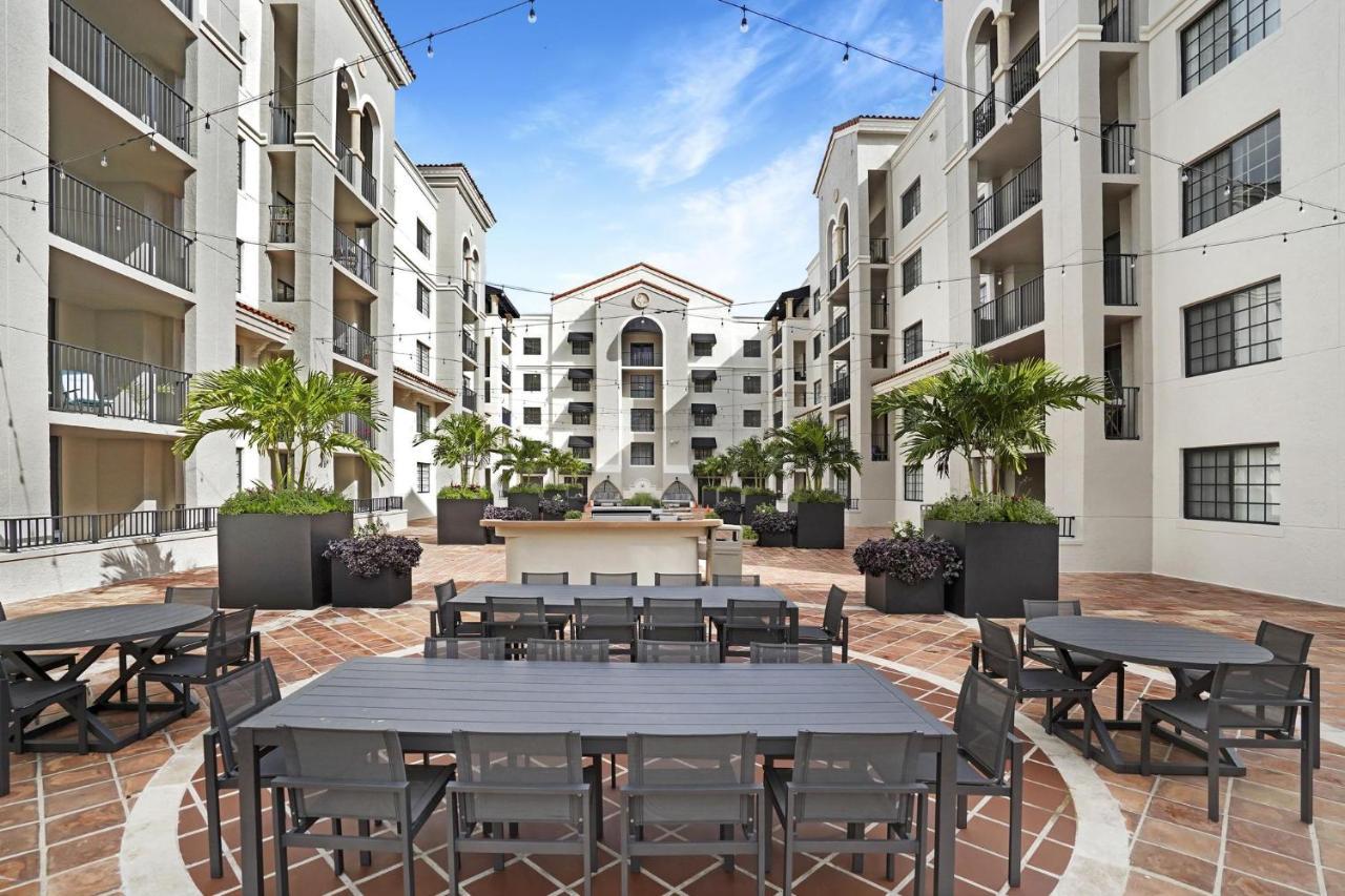 Dharma Home Suites Coral Gables At Gables Grand Plaza Miami Luaran gambar