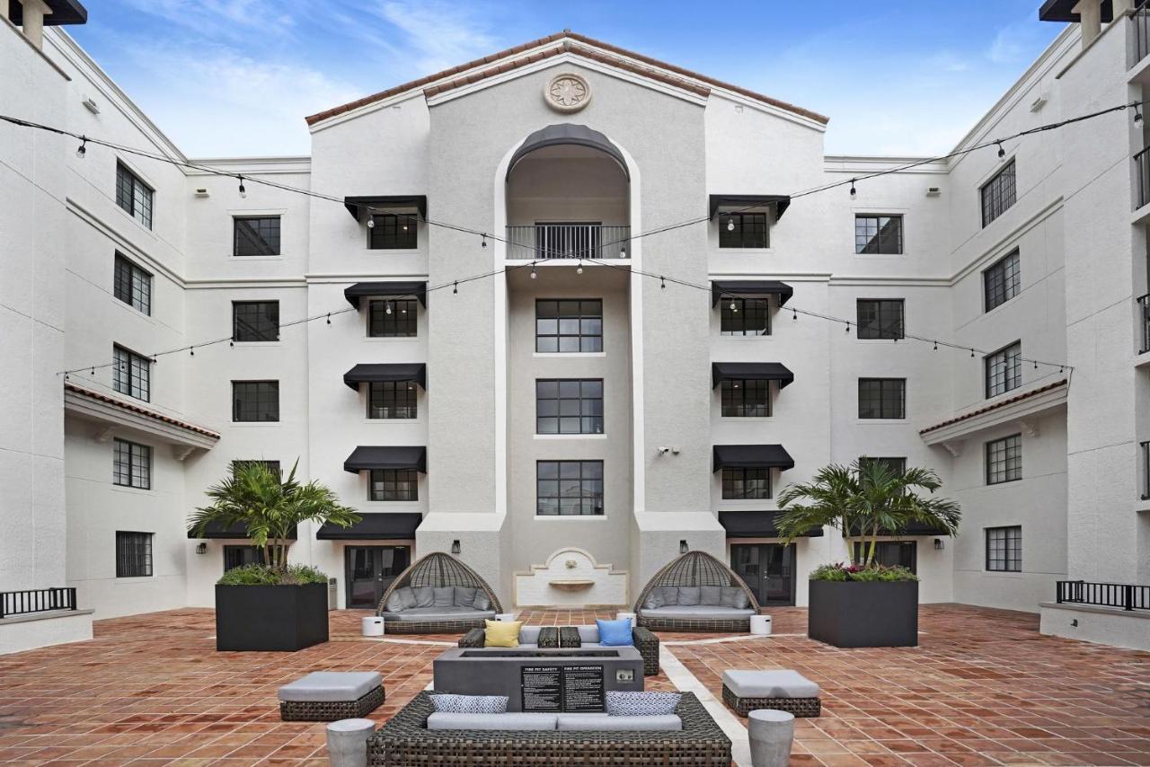 Dharma Home Suites Coral Gables At Gables Grand Plaza Miami Luaran gambar
