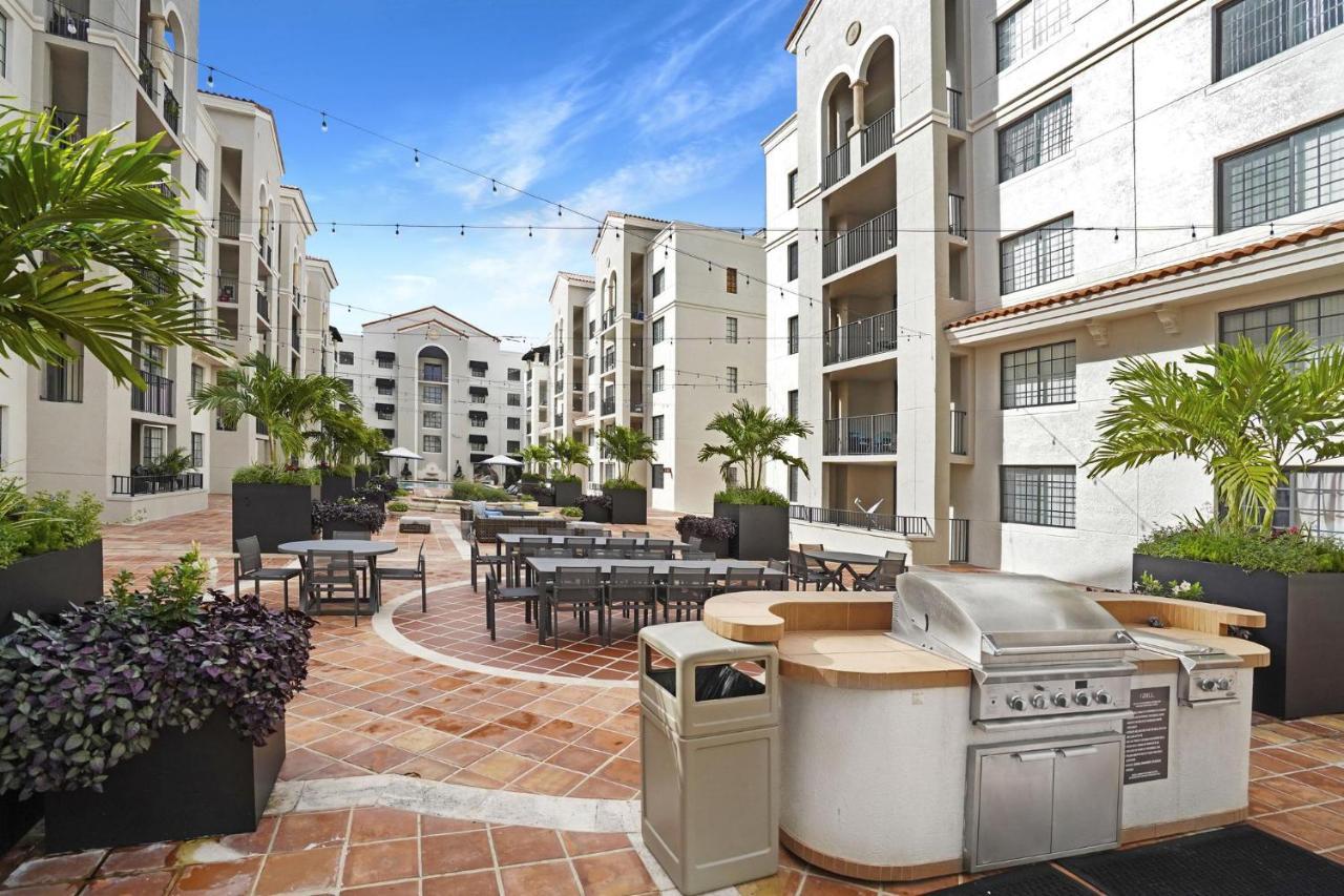 Dharma Home Suites Coral Gables At Gables Grand Plaza Miami Luaran gambar