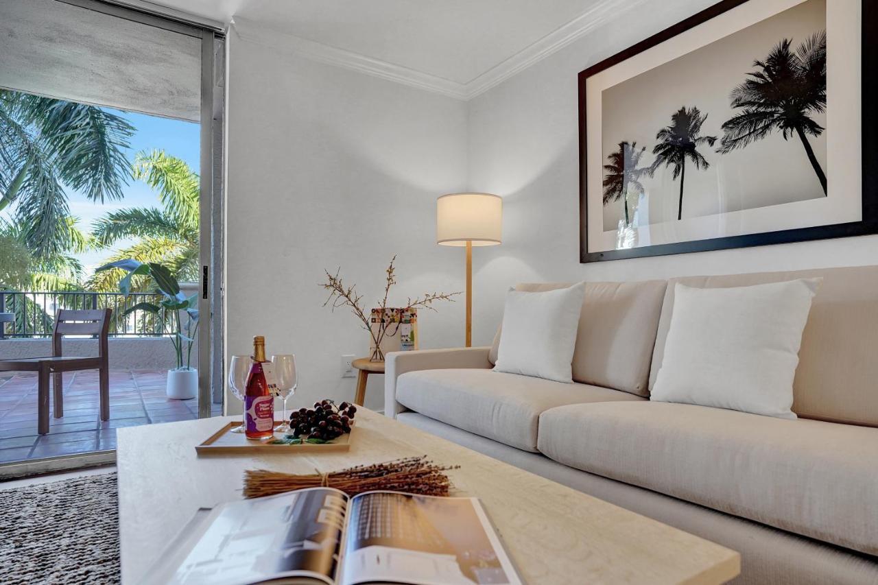 Dharma Home Suites Coral Gables At Gables Grand Plaza Miami Luaran gambar