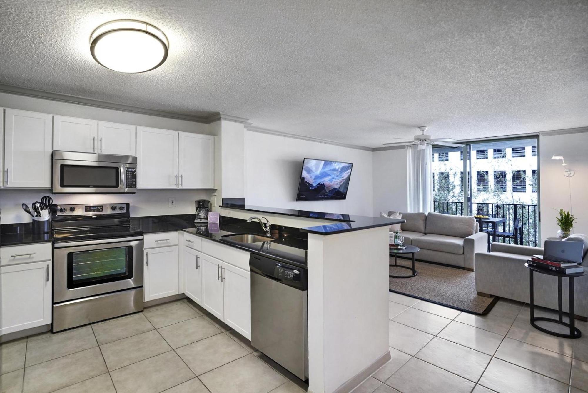Dharma Home Suites Coral Gables At Gables Grand Plaza Miami Bilik gambar