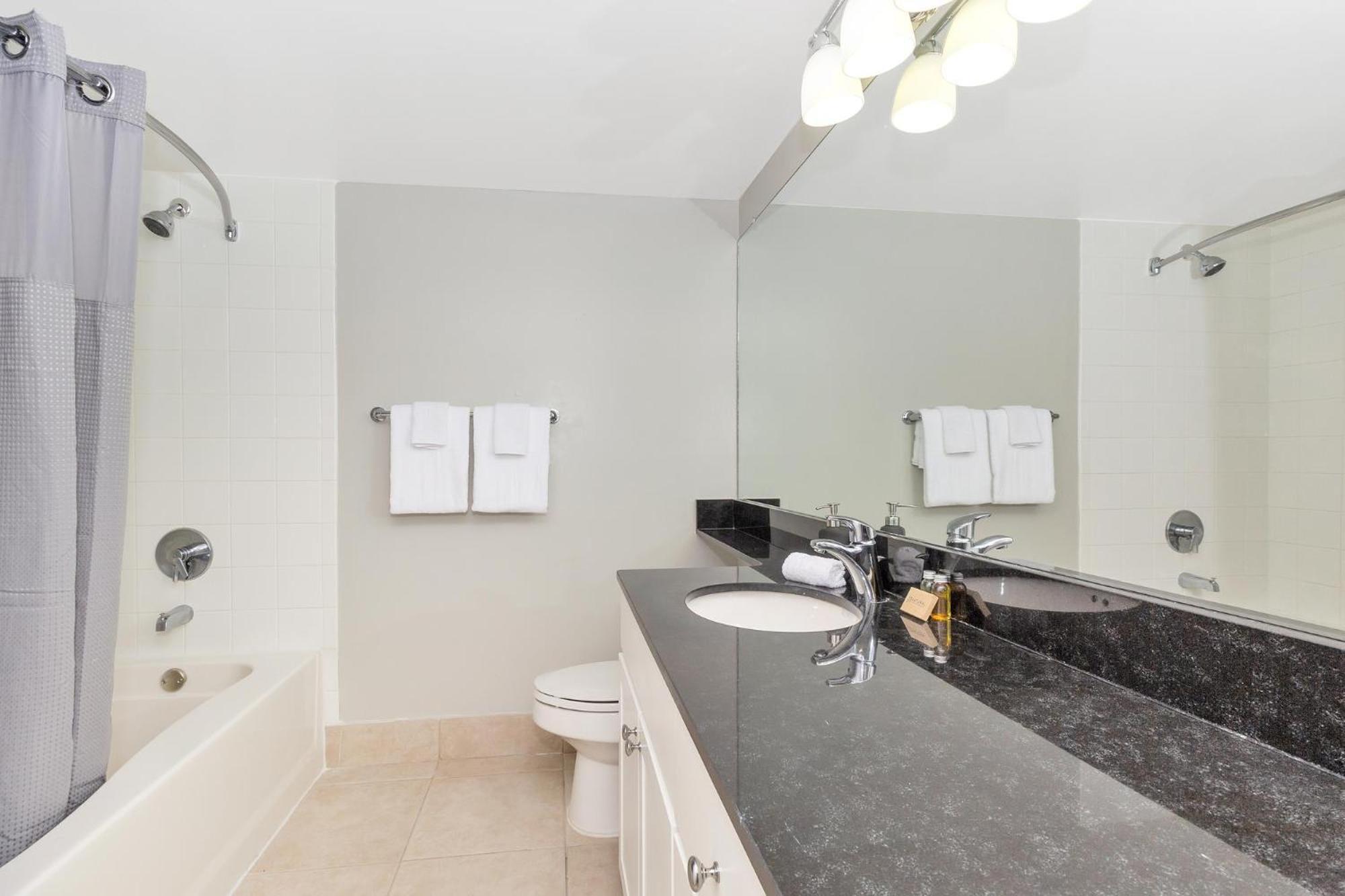 Dharma Home Suites Coral Gables At Gables Grand Plaza Miami Bilik gambar