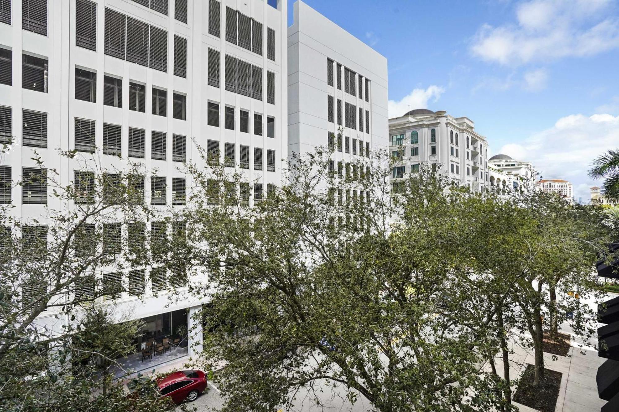 Dharma Home Suites Coral Gables At Gables Grand Plaza Miami Bilik gambar