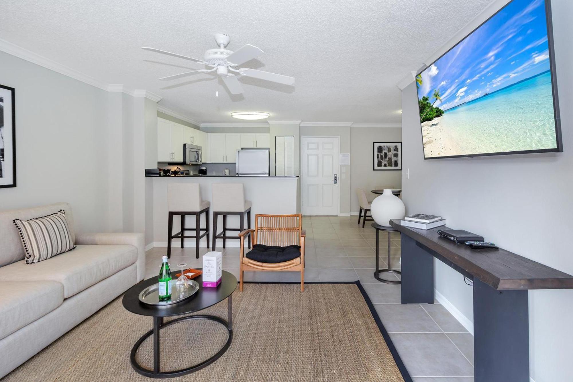 Dharma Home Suites Coral Gables At Gables Grand Plaza Miami Bilik gambar