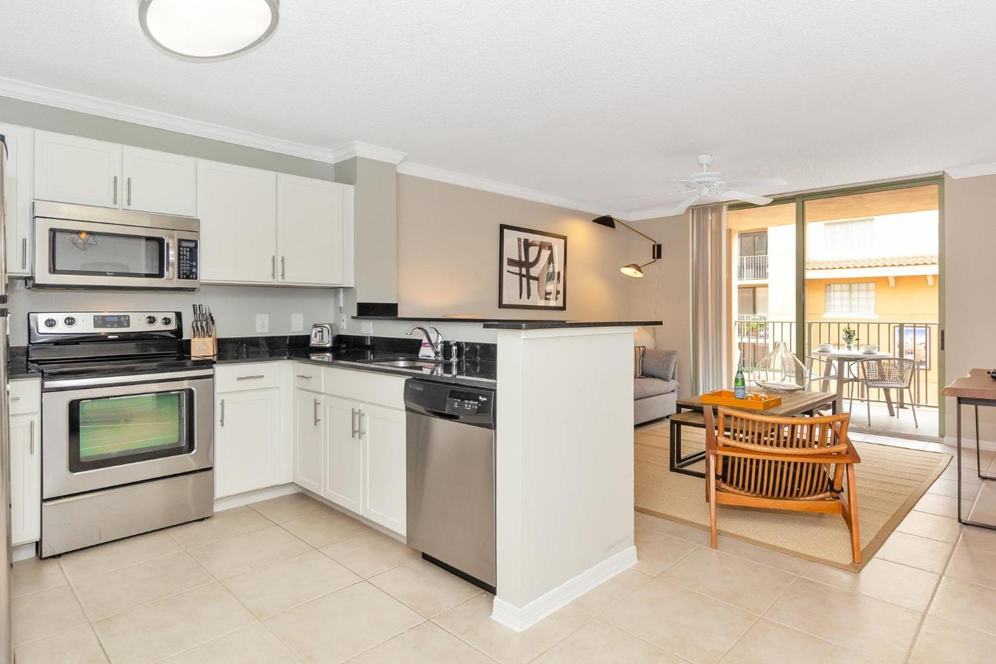 Dharma Home Suites Coral Gables At Gables Grand Plaza Miami Bilik gambar