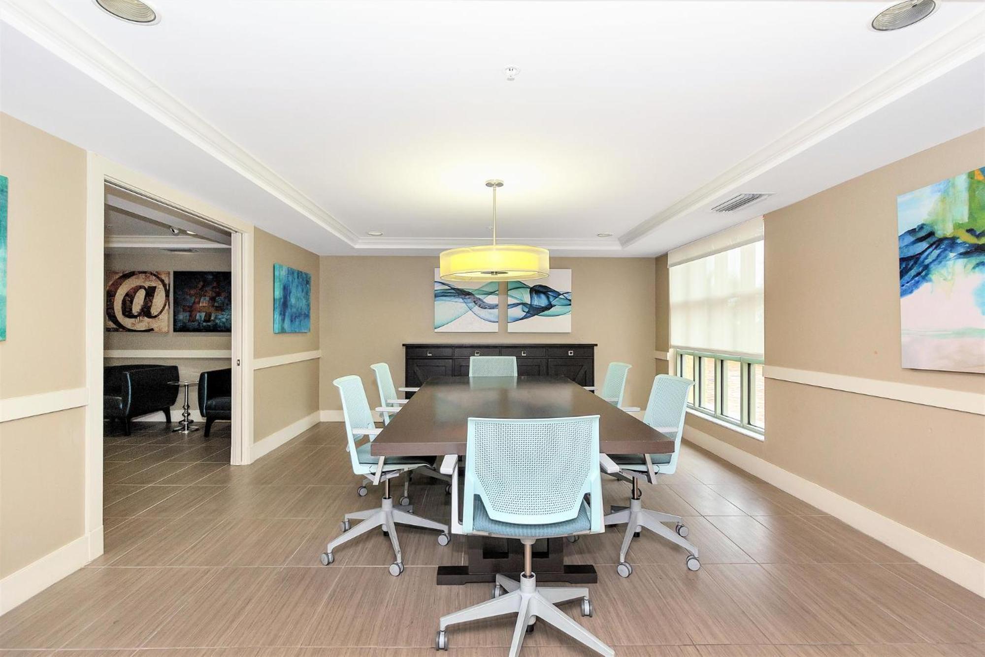 Dharma Home Suites Coral Gables At Gables Grand Plaza Miami Bilik gambar
